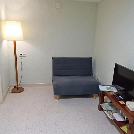 Apartamento En Planta Baja Apartment Пинеда де Мар Екстериор снимка
