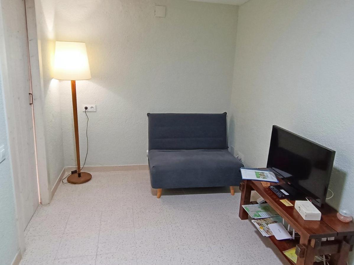 Apartamento En Planta Baja Apartment Пинеда де Мар Екстериор снимка